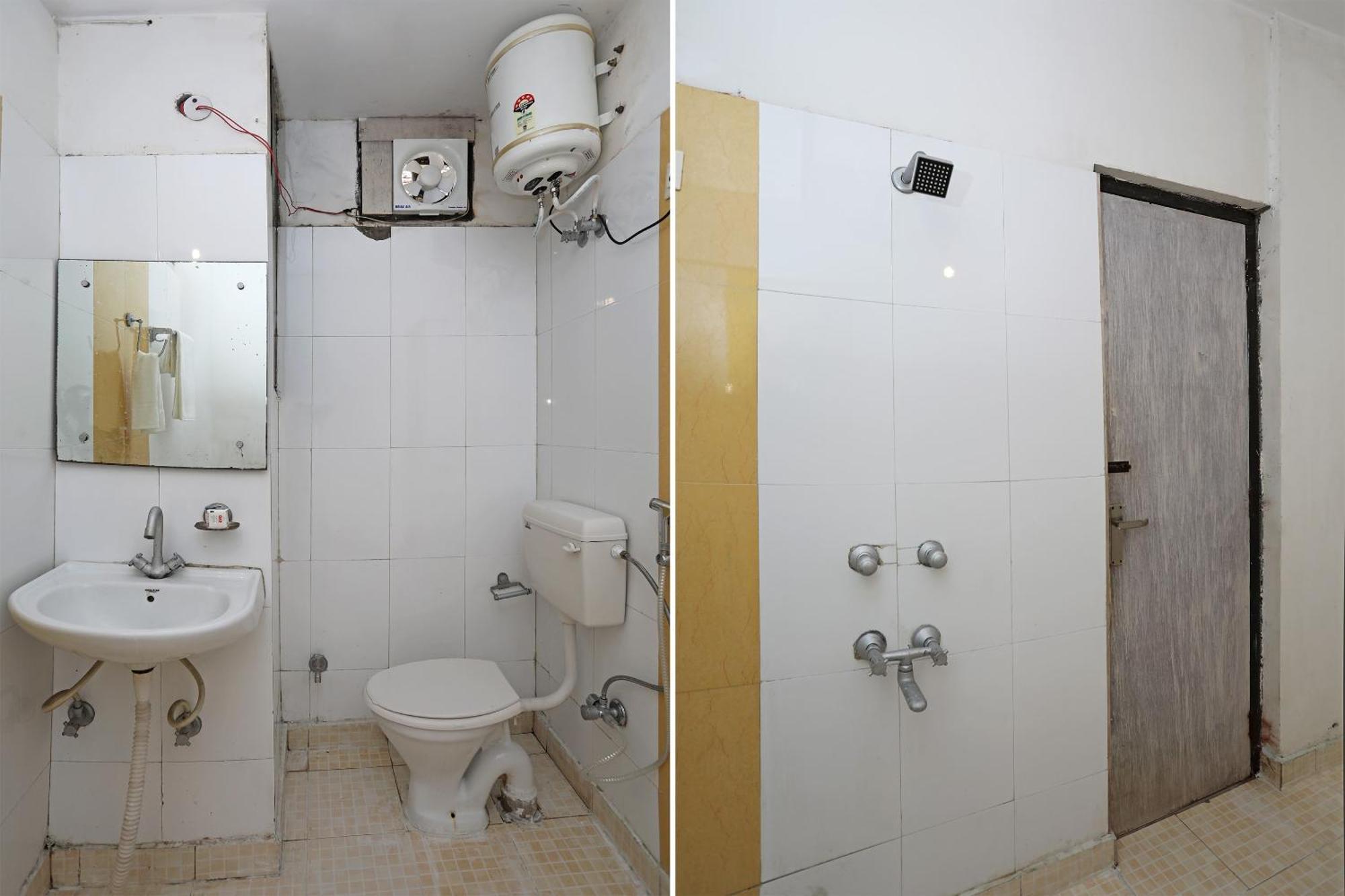 Oyo 11392 The Hotel Grand Hospitality Noida Luaran gambar