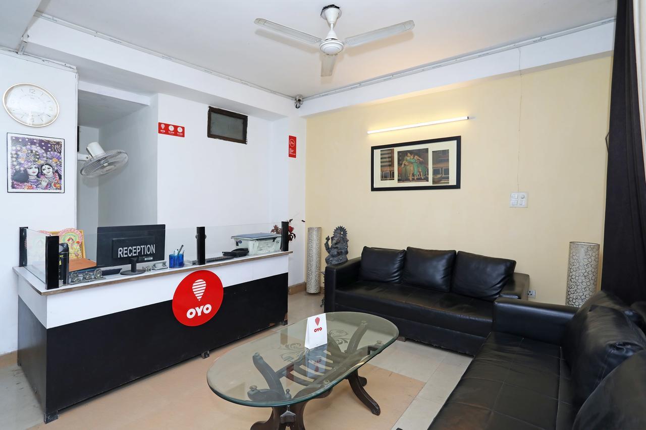 Oyo 11392 The Hotel Grand Hospitality Noida Luaran gambar